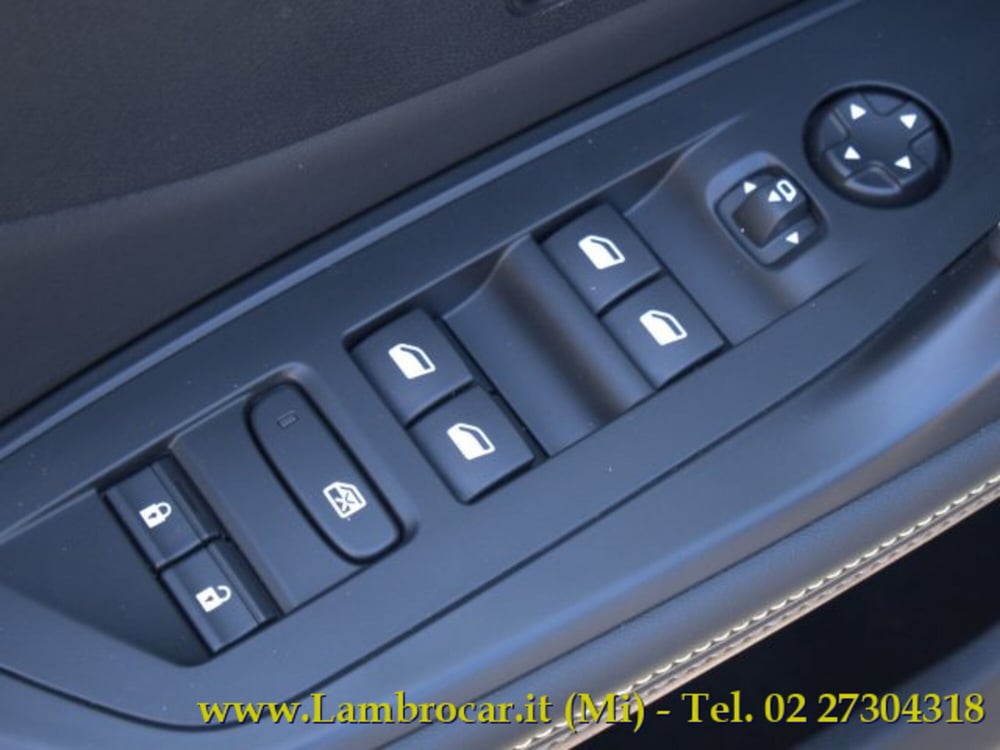Peugeot 308 SW usata a Milano (17)