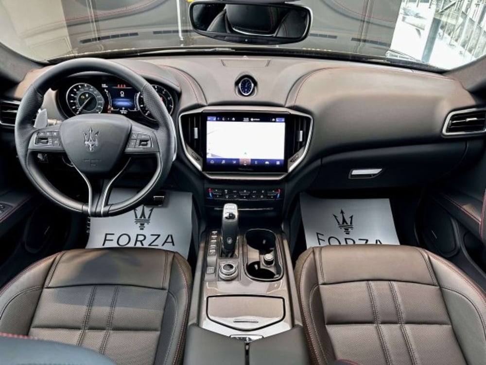 Maserati Ghibli nuova a Torino (15)