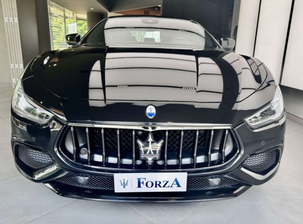 Maserati Ghibli nuova a Torino (2)