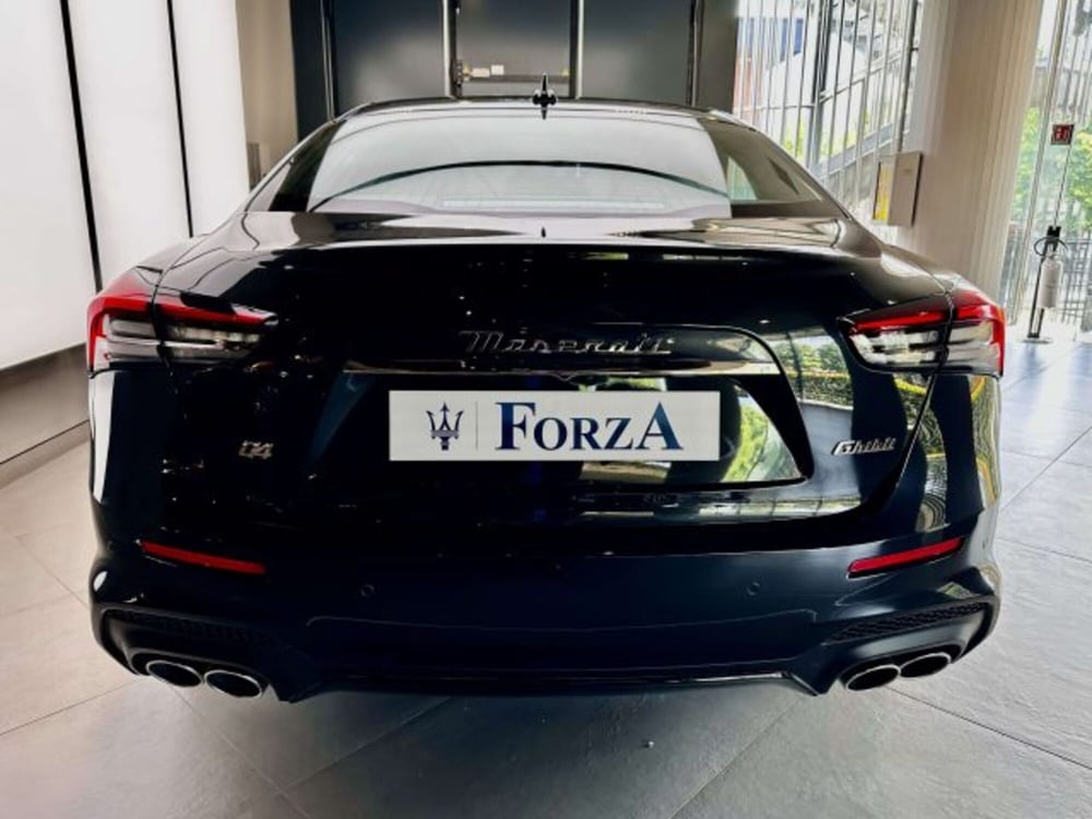 Maserati Ghibli nuova a Torino (7)
