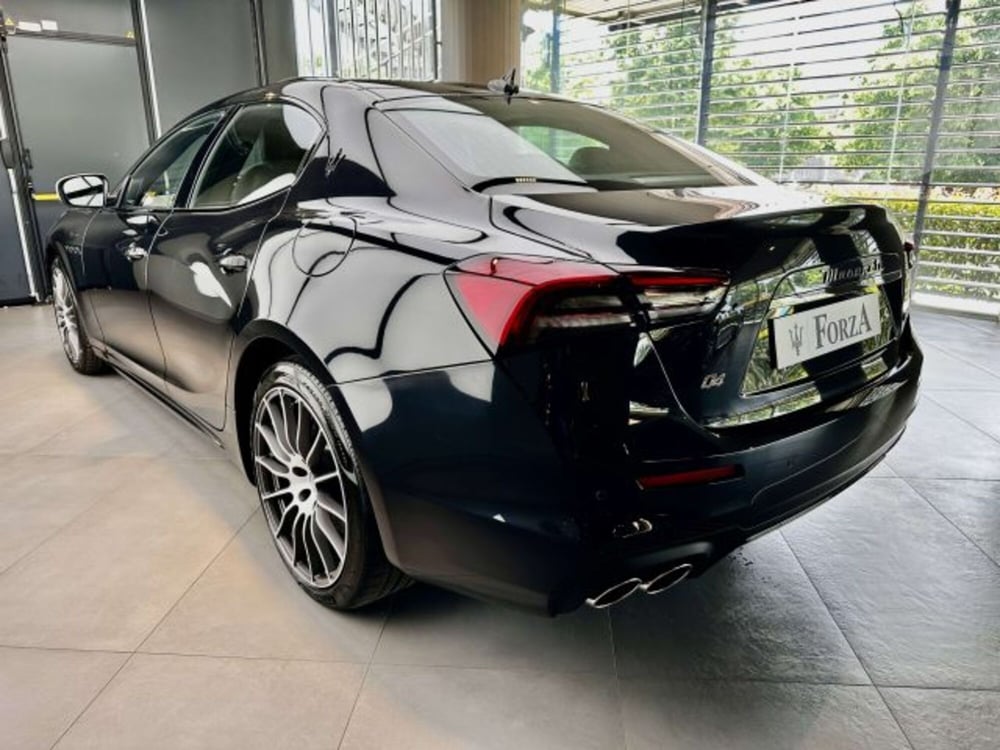 Maserati Ghibli nuova a Torino (8)