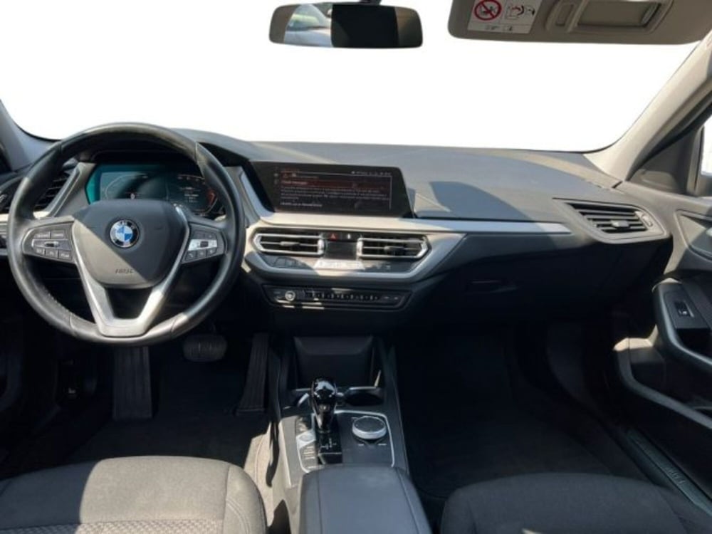 BMW Serie 1 usata a Lecce (11)