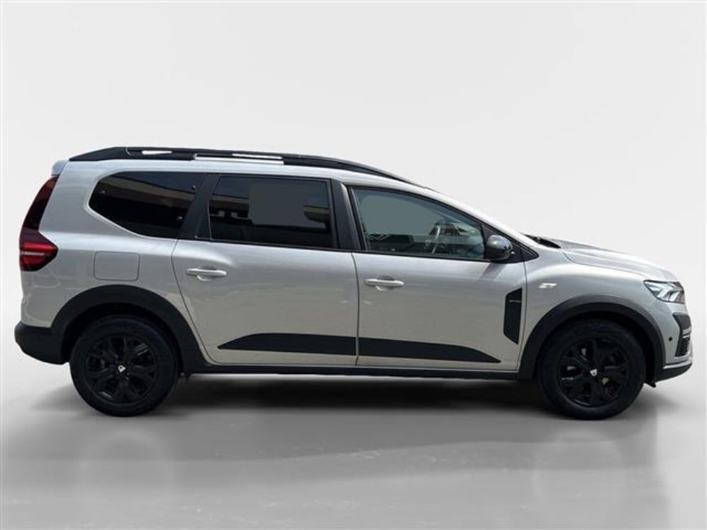Dacia Jogger usata a Torino (6)