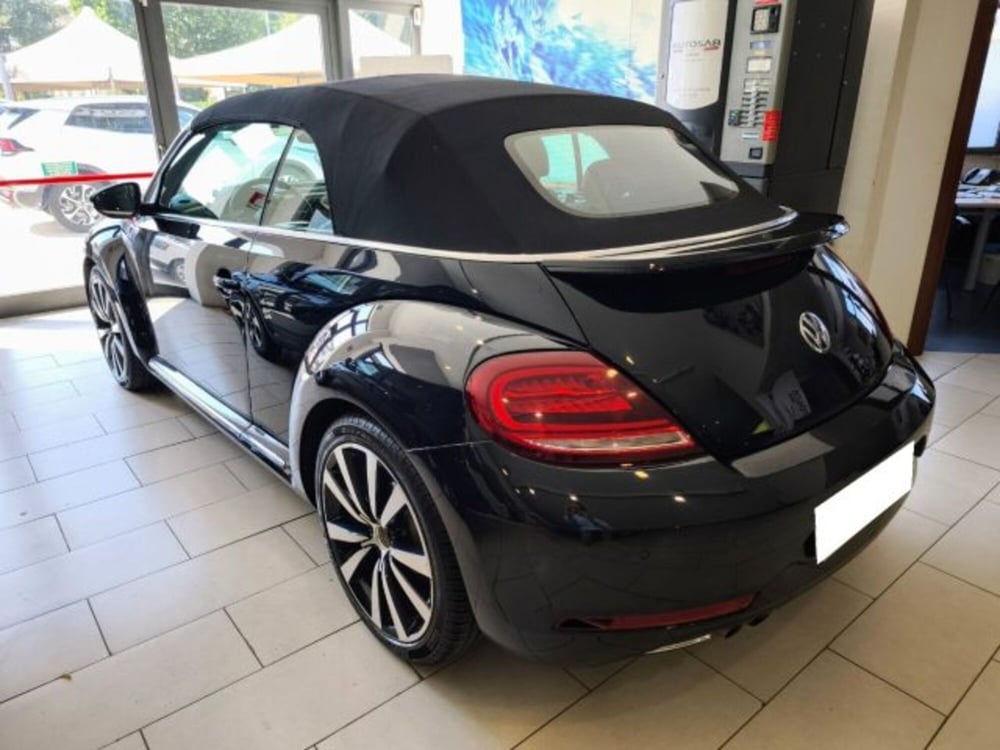 Volkswagen Maggiolino Cabrio usata a Firenze (6)
