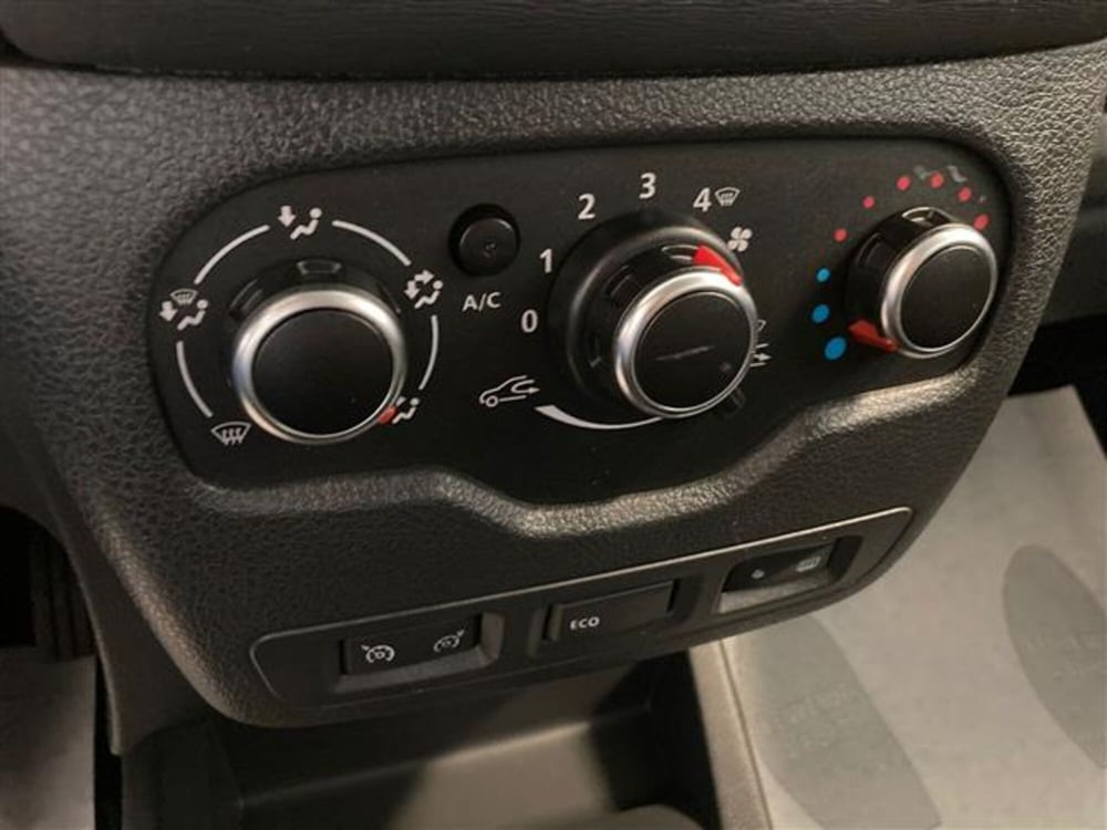Dacia Dokker usata a Brescia (7)