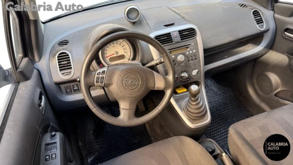 Opel Agila usata a Reggio Calabria (5)