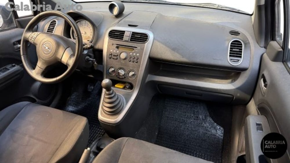 Opel Agila usata a Reggio Calabria (7)