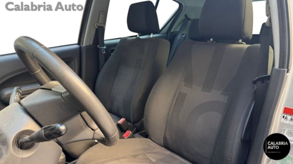 Opel Agila usata a Reggio Calabria (8)