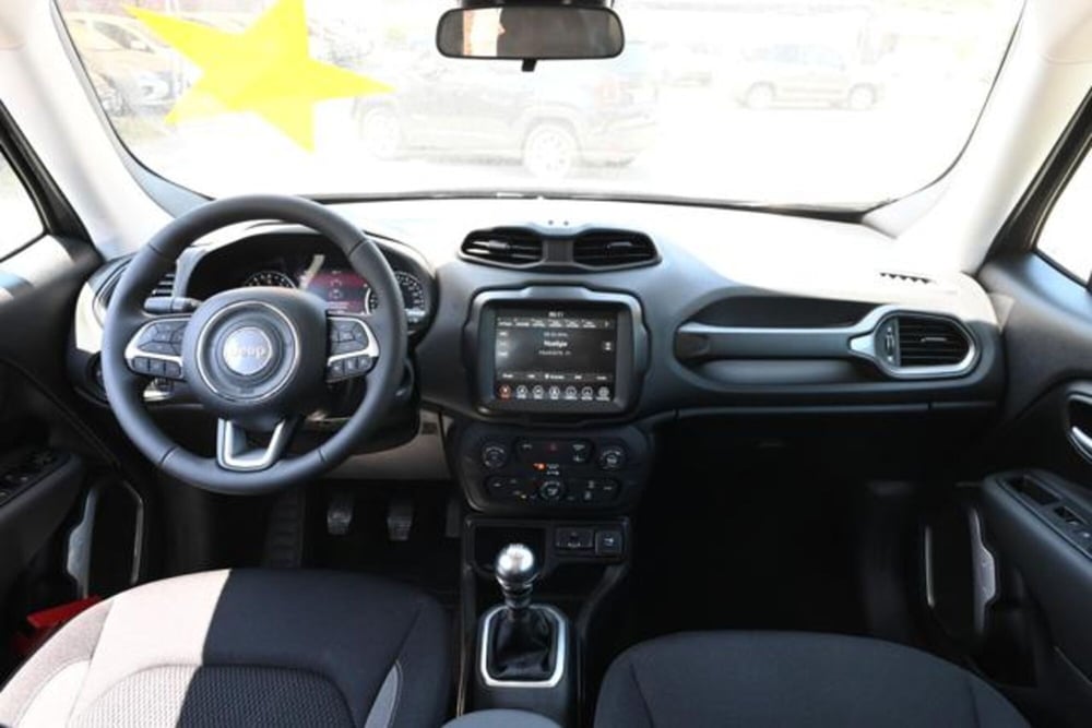 Jeep Renegade nuova a Torino (11)