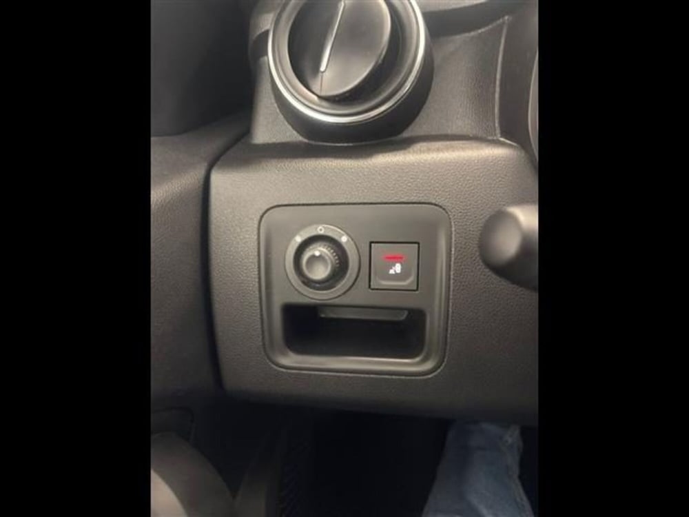 Dacia Duster usata a Siena (11)