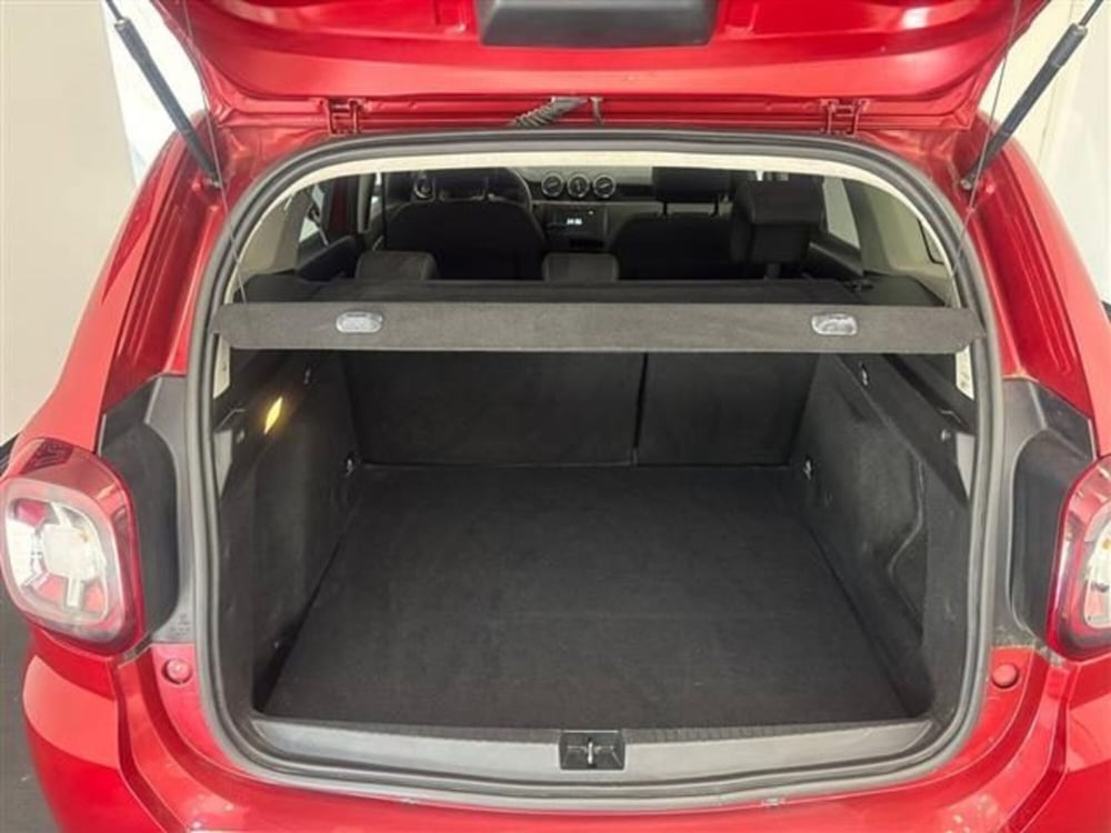 Dacia Duster usata a Siena (13)