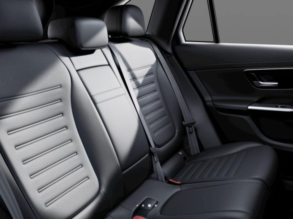 Mercedes-Benz GLC nuova a Verona (7)