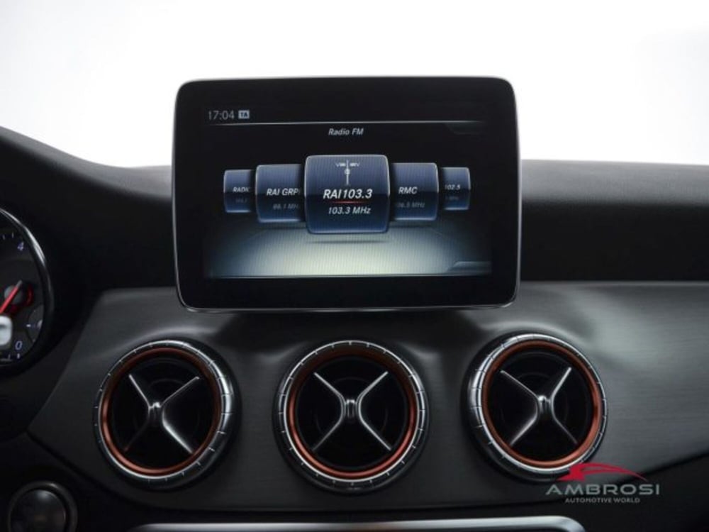 Mercedes-Benz CLA Shooting Brake usata a Perugia (14)