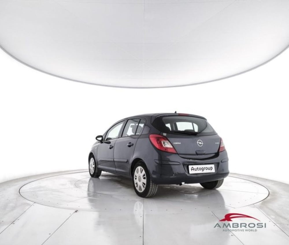 Opel Corsa usata a Perugia (4)