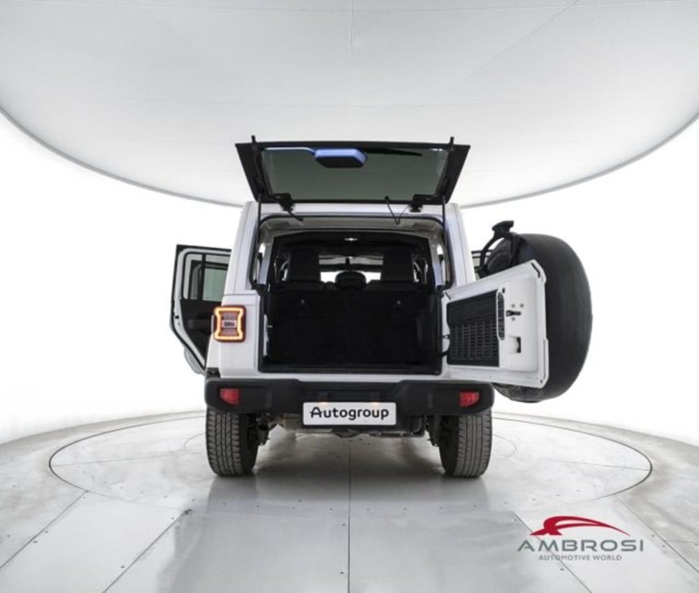 Jeep Wrangler Unlimited usata a Perugia (7)