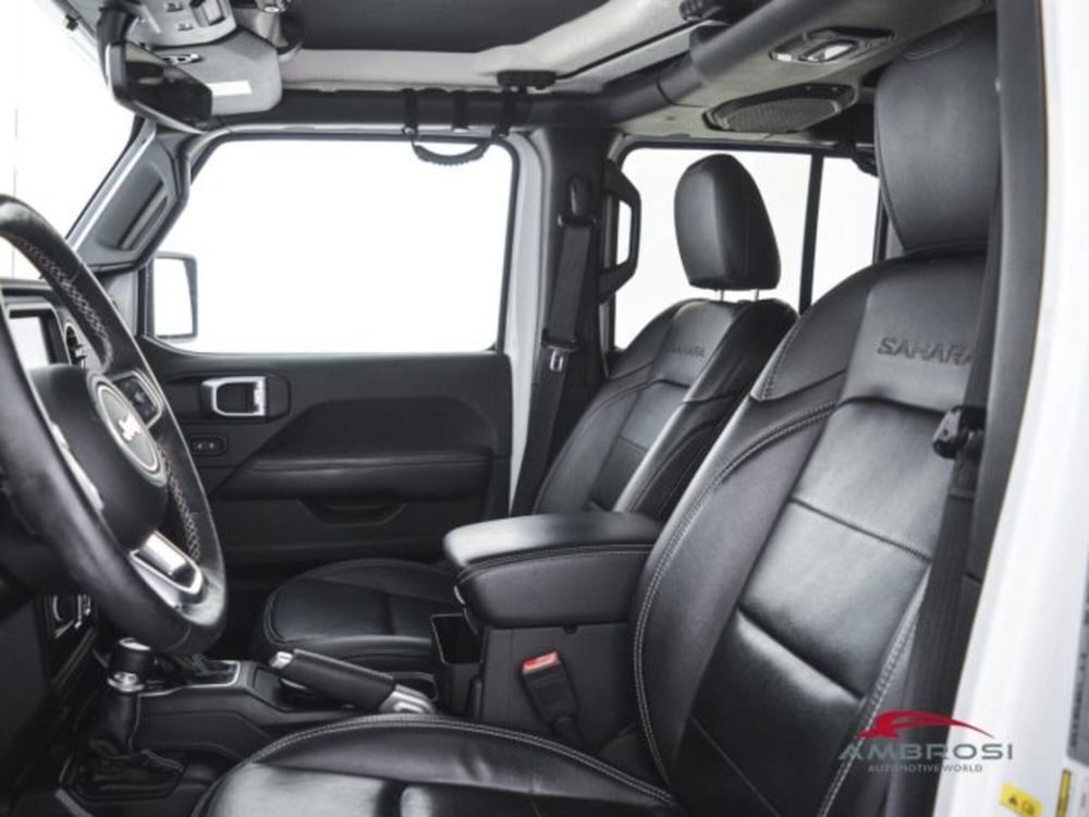 Jeep Wrangler Unlimited usata a Perugia (9)