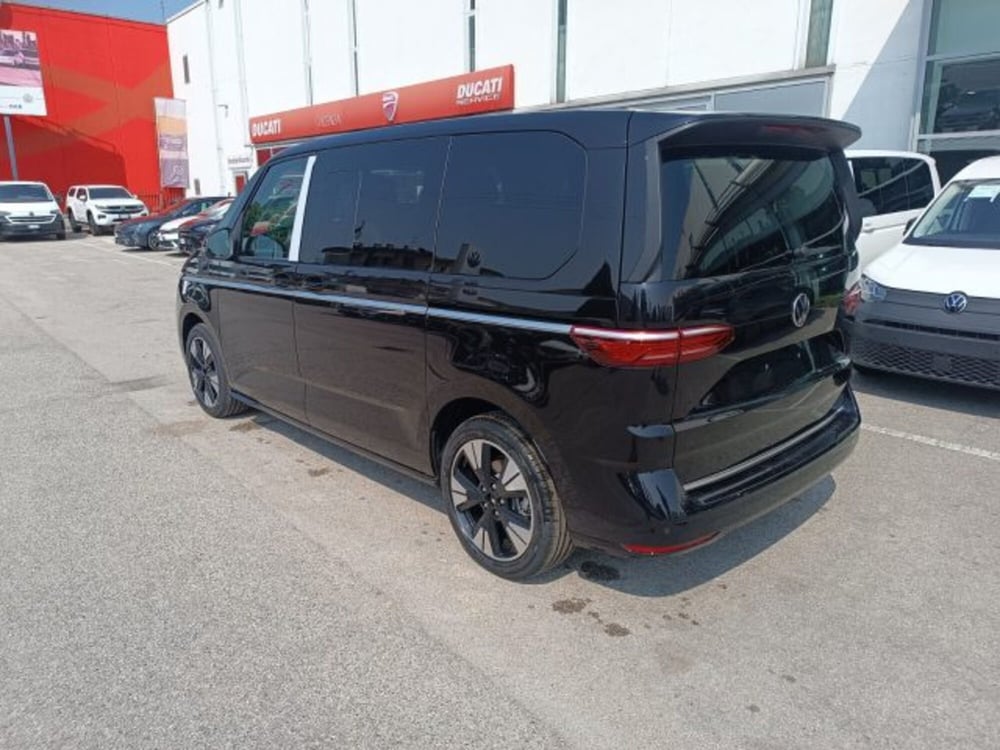 Volkswagen Multivan nuova a Vicenza (4)
