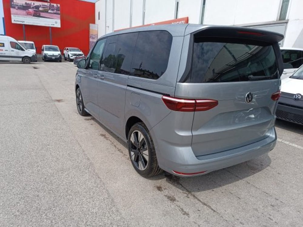 Volkswagen Multivan nuova a Vicenza (3)