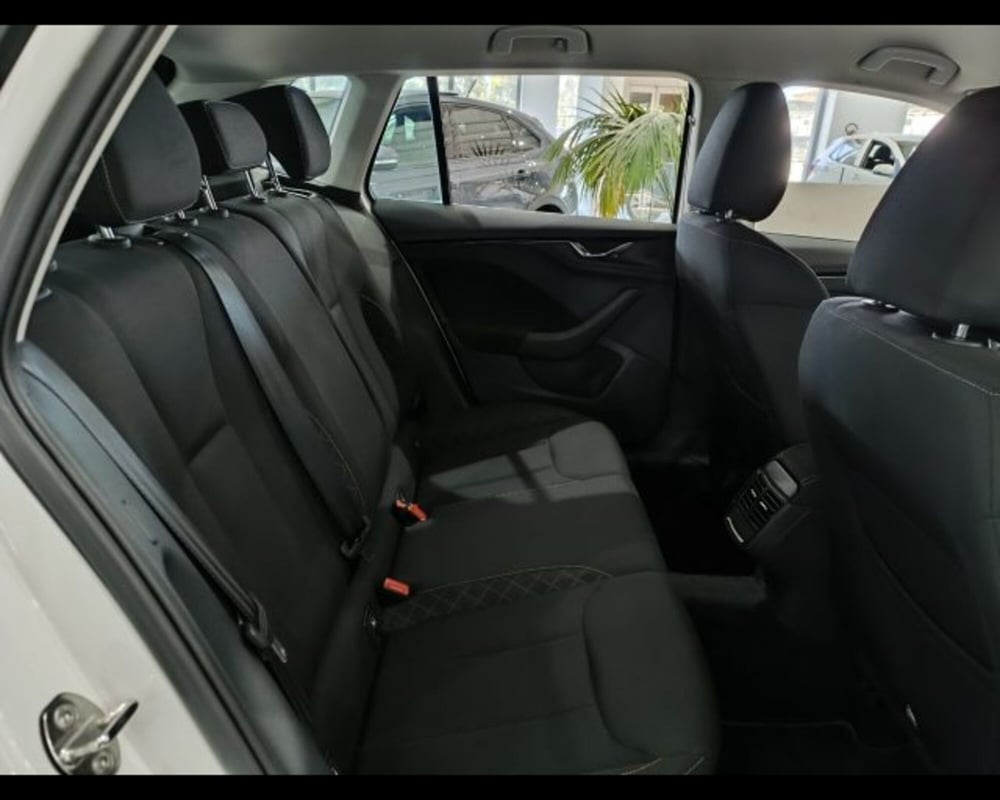 Skoda Kamiq usata a Catania (11)