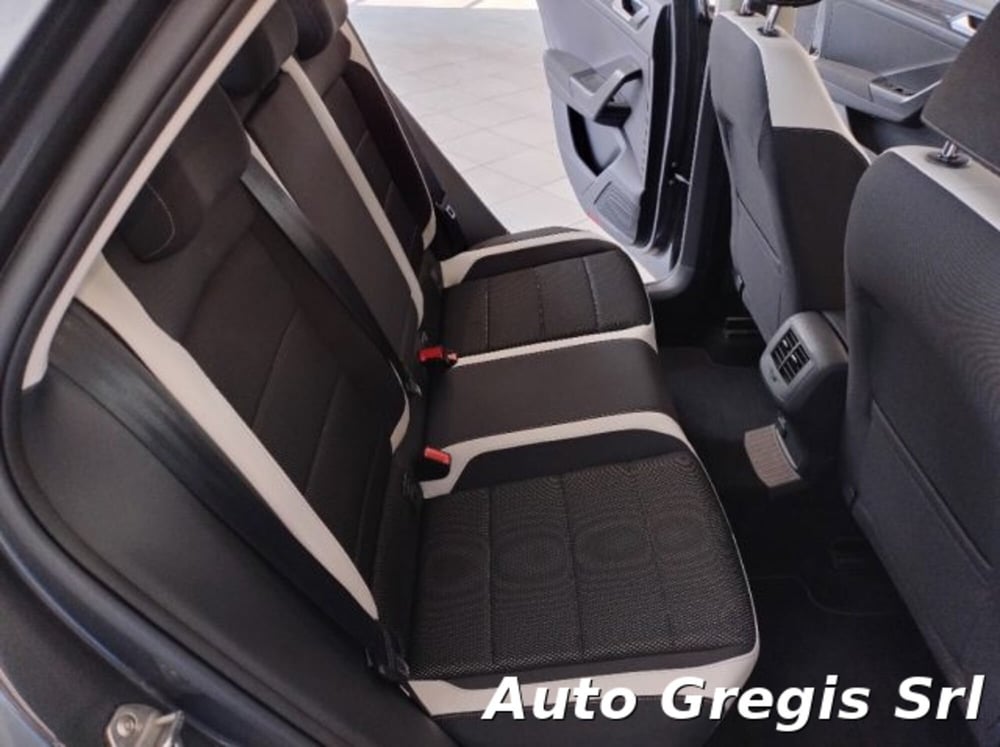 Volkswagen T-Roc usata a Milano (15)