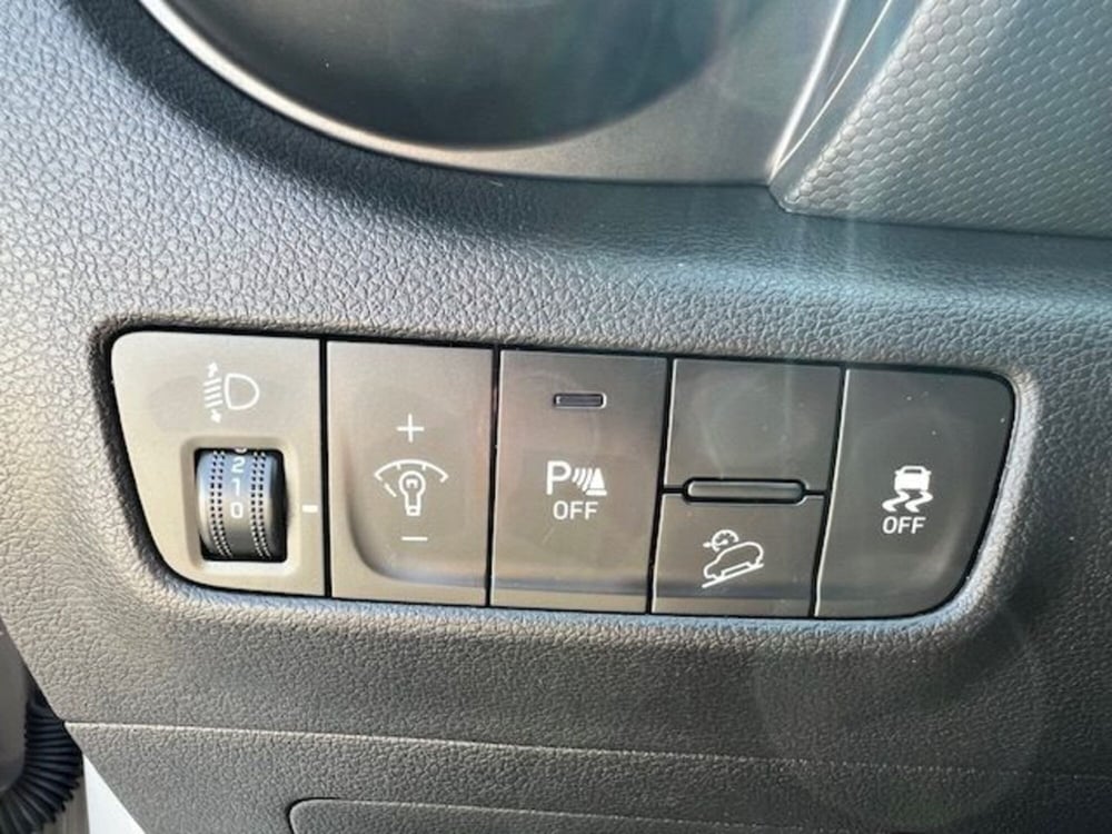 Hyundai Kona usata a Cuneo (11)