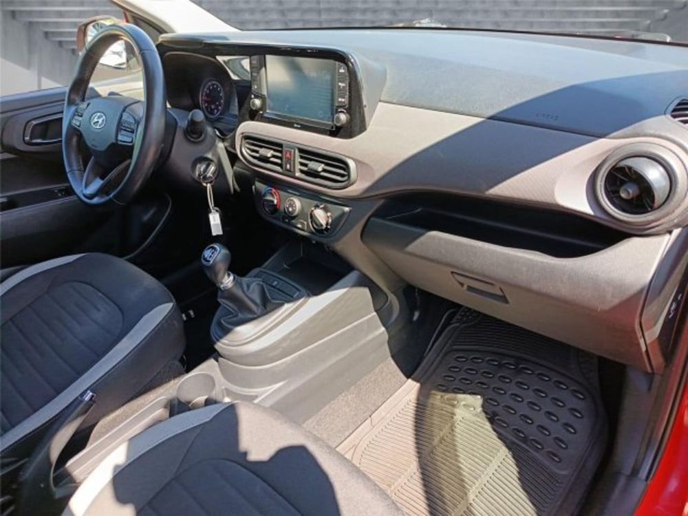 Hyundai i10 usata a Bari (12)