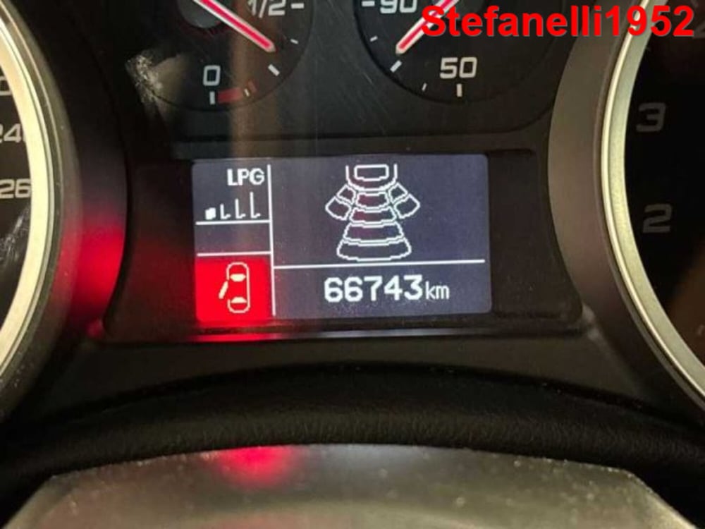 Alfa Romeo Giulietta usata a Bologna (17)