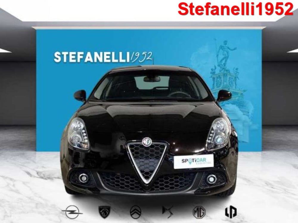 Alfa Romeo Giulietta usata a Bologna (2)