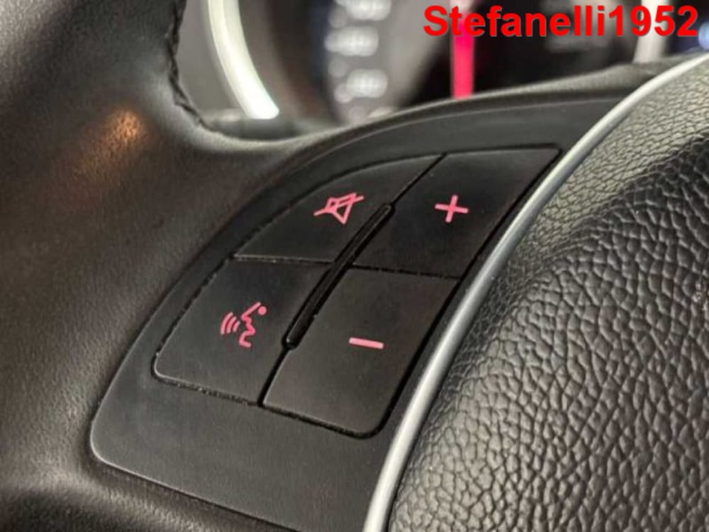 Alfa Romeo Giulietta usata a Bologna (20)