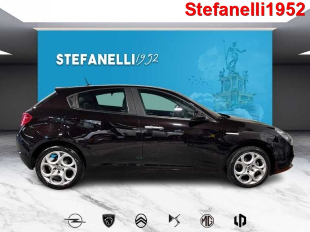 Alfa Romeo Giulietta usata a Bologna (3)