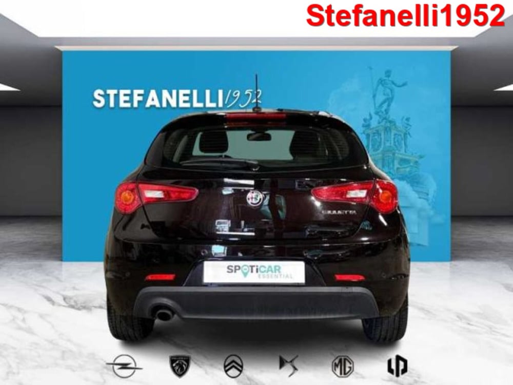 Alfa Romeo Giulietta usata a Bologna (6)