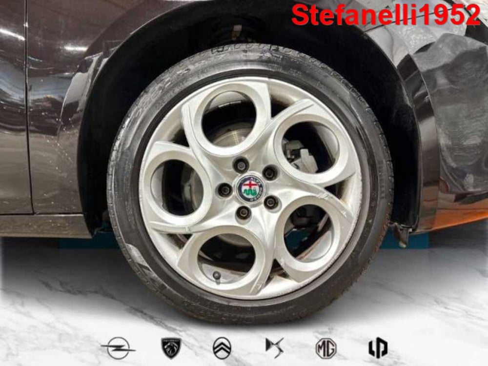 Alfa Romeo Giulietta usata a Bologna (8)
