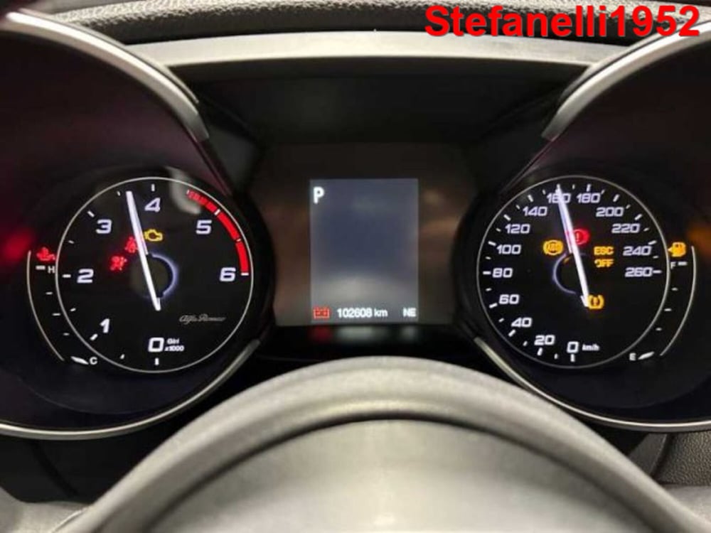 Alfa Romeo Giulia usata a Bologna (12)
