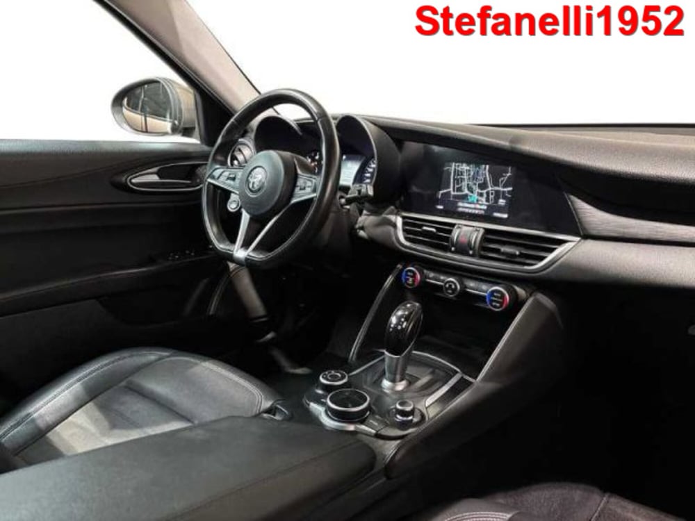 Alfa Romeo Giulia usata a Bologna (15)