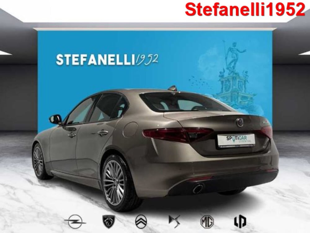 Alfa Romeo Giulia usata a Bologna (5)