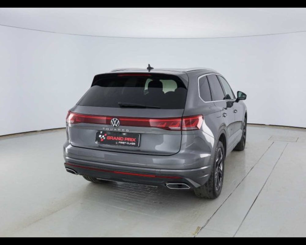 Volkswagen Touareg usata a Bologna (5)