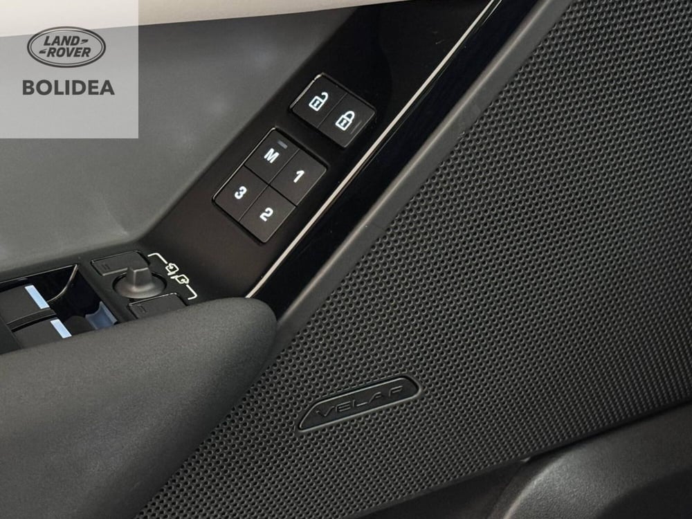 Land Rover Range Rover Velar usata a Savona (12)