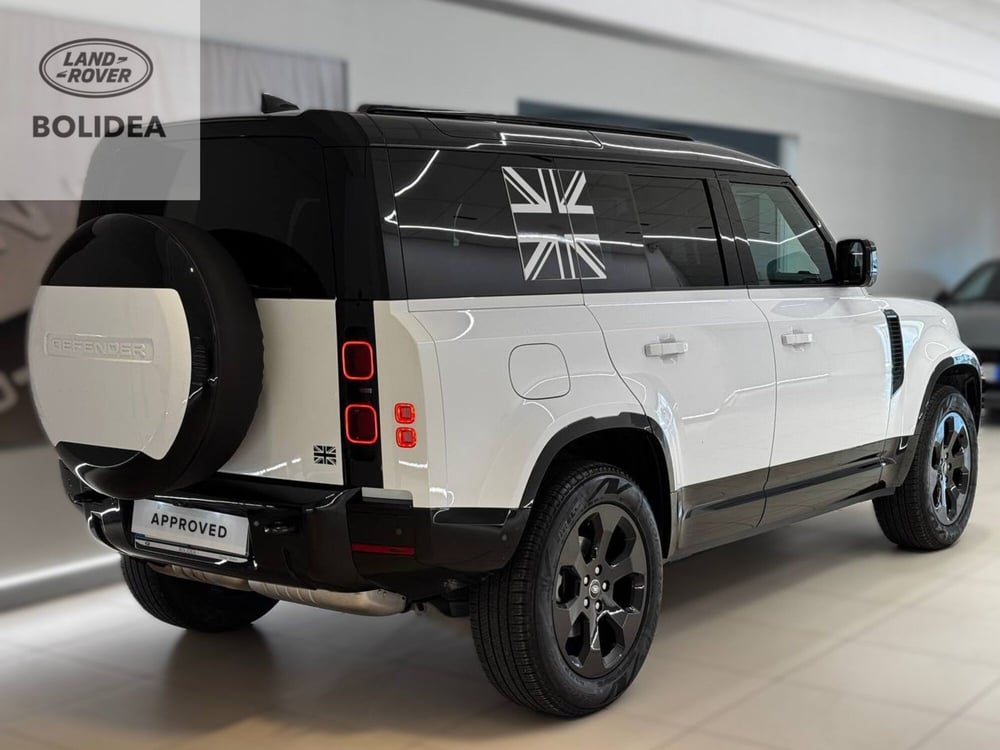Land Rover Defender usata a Savona (2)