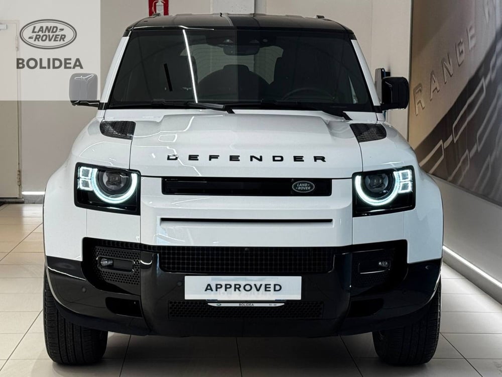 Land Rover Defender usata a Savona (8)