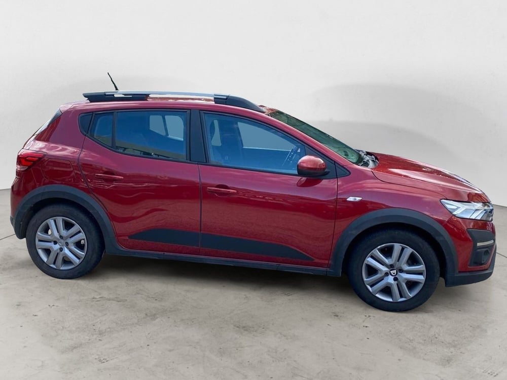 Dacia Sandero usata a Roma (5)