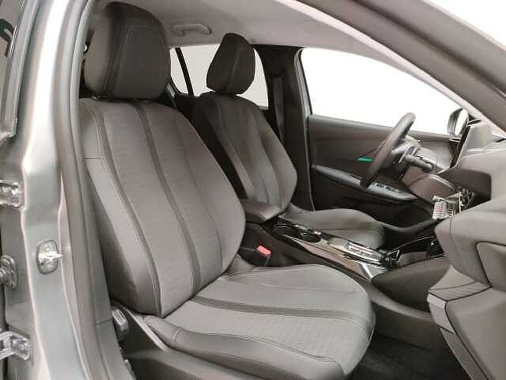 Peugeot 208 usata a Teramo (15)