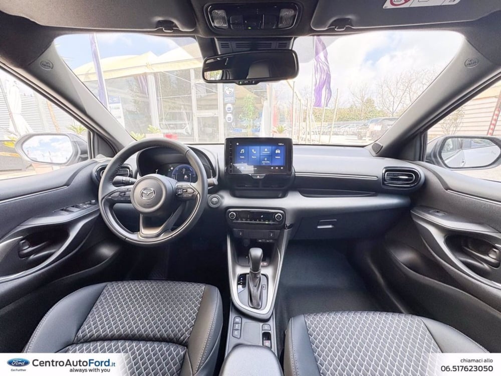 Mazda Mazda2 Hybrid nuova a Roma (10)