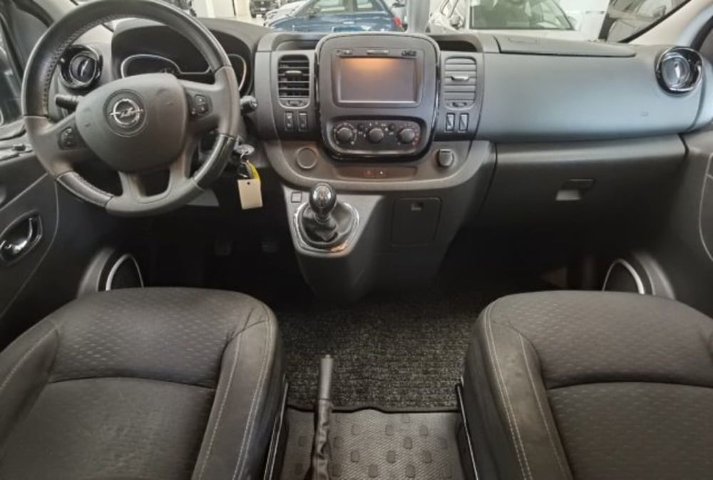 Opel Vivaro Furgone usata a Modena (12)