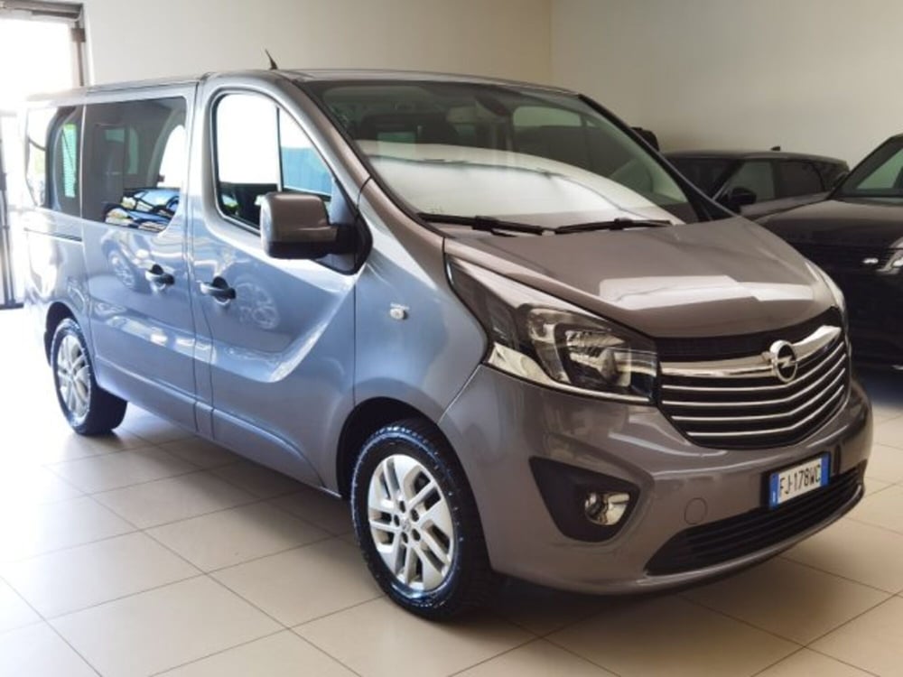 Opel Vivaro Furgone usata a Modena (3)