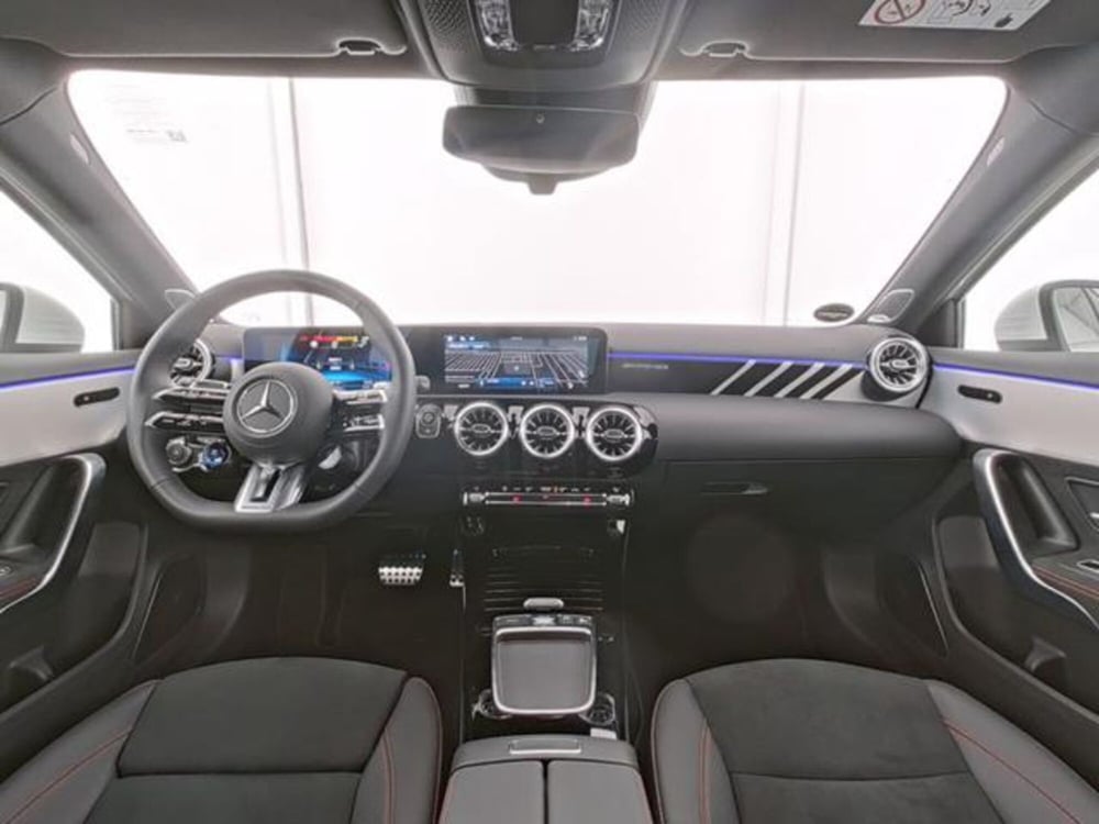 Mercedes-Benz Classe A usata a Milano (6)