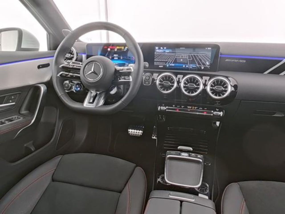 Mercedes-Benz Classe A usata a Milano (7)