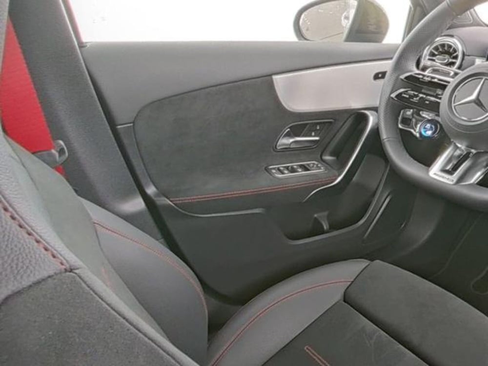 Mercedes-Benz Classe A usata a Milano (9)