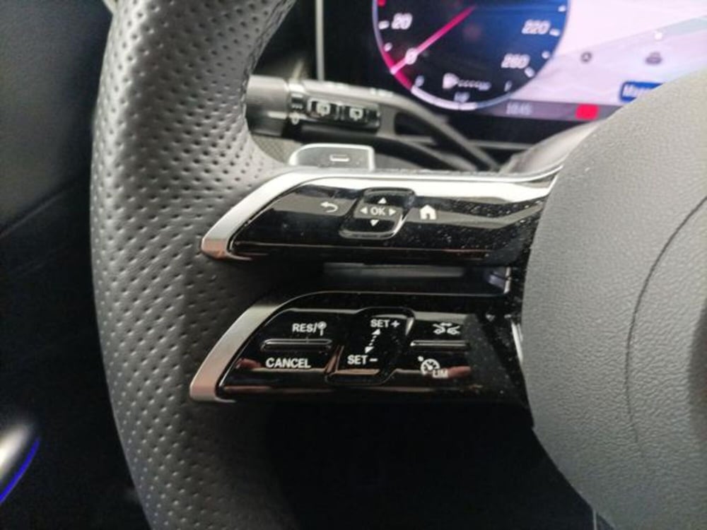 Mercedes-Benz GLC usata a Milano (14)