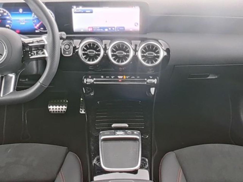 Mercedes-Benz Classe A usata a Milano (8)