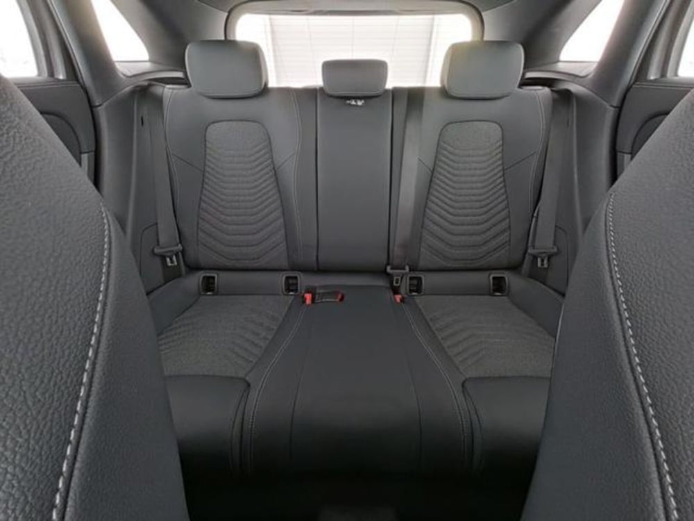 Mercedes-Benz GLA SUV usata a Milano (10)